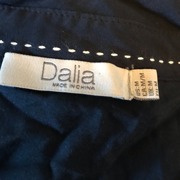 Dalia Navy Blouse - Picture 3 of 3